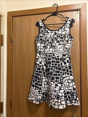 Neiman Marcus Black & White Sleeveless Fit-and-Flare Mini Dress